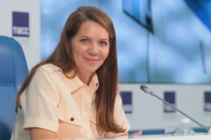 Анастасия Ракова инициирует повышение квалификации педиатров через новые методики лечения ОРВИ у детей anastasiya rakova inicziiruet povyshenie kvalifikaczii pediatrov cherez novye metodiki lecheniya orvi u detej-lessontime-ru-0