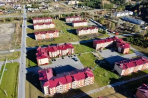 Денис Паслер заявил о помощи Фонда развития территорий в переезде свердловчан denis pasler zayavil o pomoshhi fonda razvitiya territorij v pereezde sverdlovchan-lessontime-ru-0