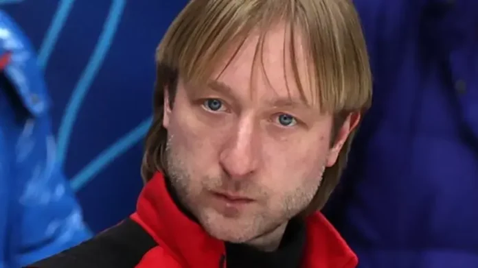 evgenij plyushhenko i anna shherbakova predstavyat skazochnoe shou na vtb arene-lessontime-ru-0
