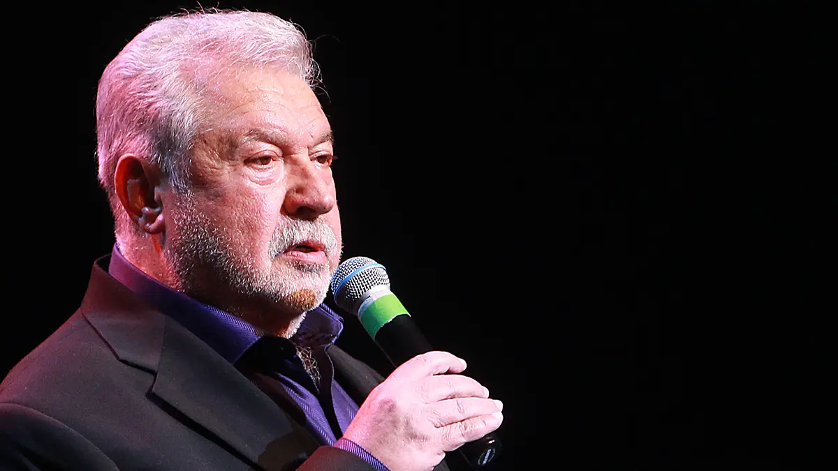 Фонд капремонта Москвы попросил городской суд взыскать долг с Юлия Гусмана