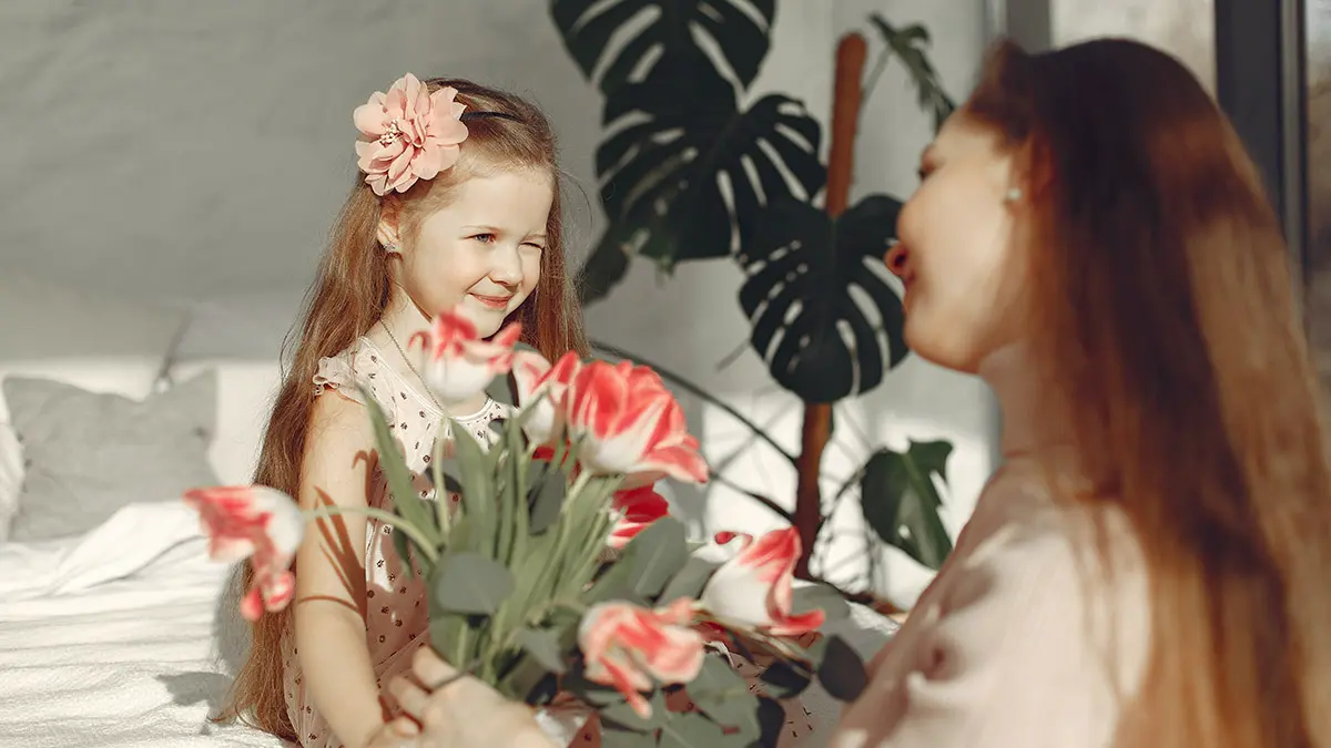 Фотовыставка ко Дню матери проходит в Клину с 22 по 30 ноября