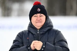 Елена Вяльбе надеется на примирение Большунова и Бакурова после инцидента elena vyalbe nadeetsya na primirenie bolshunova i bakurova posle inczidenta-lessontime-ru-0