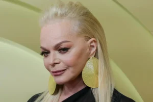 Лариса Долина и Столото рассматривают позитивные события в лотерее larisa dolina i stoloto rassmatrivayut pozitivnye sobytiya v loteree-lessontime-ru-0