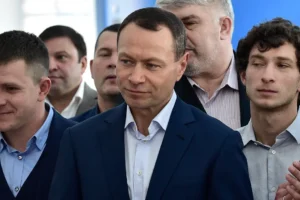 Ленинский районный суд Владивостока удовлетворил иск Генпрокуратуры к Николаеву leninskij rajonnyj sud vladivostoka udovletvoril isk genprokuratury k nikolaevu-lessontime-ru-0