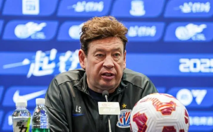 Леонид Слуцкий (ФК «Шанхай Шэньхуа»)