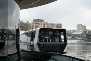 Максим Ликсутов сообщил о рекорде электросудов на Москва-реке maksim liksutov soobshhil o rekorde elektrosudov na moskvareke-lessontime-ru-0