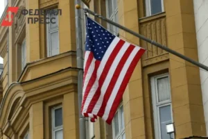 anna paulina luna i donald tramp obsuzhdayut novye otnosheniya s rossiej-lessontime-ru-0