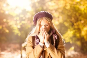 Павел Бережанский и Владимир Болибок о безопасности прогулок осенью для астматиков pavel berezhanskij i vladimir bolibok o bezopasnosti progulok osenyu dlya astmatikov-lessontime-ru-0