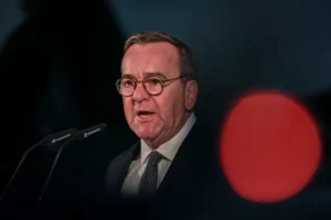 Писториус вложил €900 млн в дроны, и скандал охватил Stark, Helsing, Rheinmetall pistorius vlozhil 900 mln v drony i skandal ohvatil -lessontime-ru-0