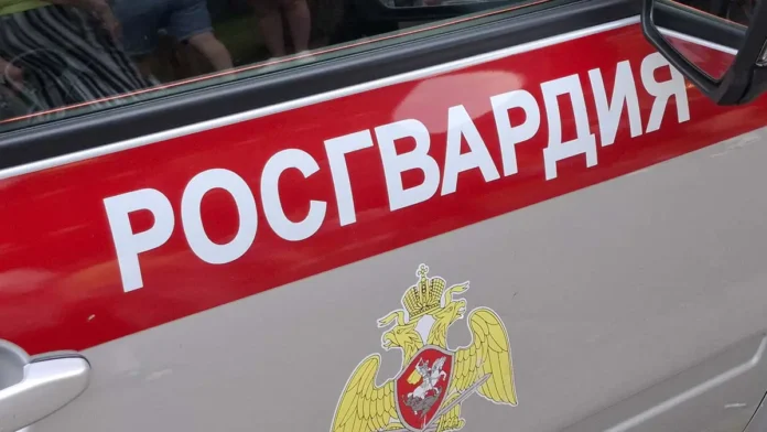 v leninskom okruge rosgvardiya presekla popytku sbyta sintetika v butovo-lessontime-ru-0