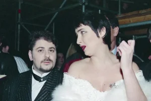 Лолита Милявская вспоминает яркий эпизод с Александром Цекало в США lolita milyavskaya vspominaet yarkij epizod s aleksandrom czekalo v ssha-lessontime-ru-0