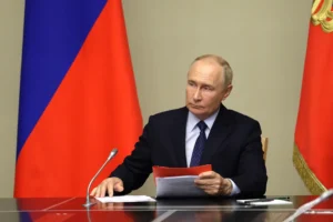 Владимир Путин подчеркивает мощь современных технологий в России vladimir putin podcherkivaet moshh sovremennyh tehnologij v rossii-lessontime-ru-0