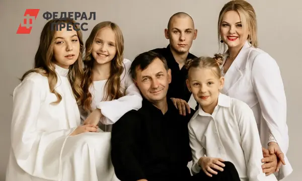 Владимир Путин вручил награды Светлане и Ивану Лебедевым из Минусинска-0