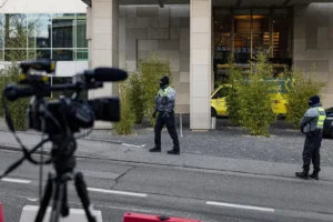 Владимир Зеленский ожидает решающего исхода по Украине на переговорах в Женеве vladimir zelenskij ozhidaet reshayushhego ishoda po ukraine na peregovorah v zheneve-lessontime-ru-0