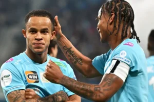 zenit prerval seriyu lokomotiva v pozitivnom matche rpl blagodarya golam pedro i mostovogo-lessontime-ru-0