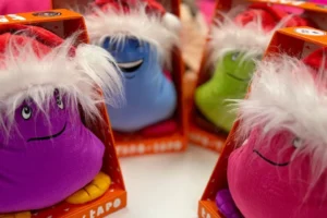 Анатолий Гарбузов заявил о повышении уровня производства игрушек в Москве благодаря брендам Клевер и Coalicia anatolij garbuzov zayavil o povyshenii urovnya proizvodstva igrushek v moskve blagodarya brendam klever i -lessontime-ru-0