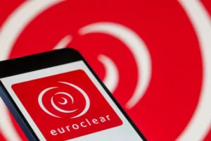 Арбитражный суд Москвы рассматривает дело о давлении Еврокомиссии на Euroclear и Банк России arbitrazhnyj sud moskvy rassmatrivaet delo o davlenii evrokomissii na i bank rossii-lessontime-ru-0