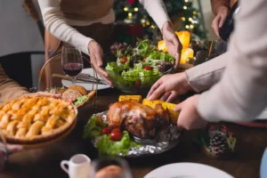 Департамент здравоохранения Москвы дал советы для новогоднего застолья departament zdravoohraneniya moskvy dal sovety dlya novogodnego zastolya-lessontime-ru-0