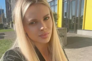 Анжелика Тартанова сообщила о неизвестном, который неделю ей писал anzhelika tartanova soobshhila o neizvestnom kotoryj nedelyu ej pisal-lessontime-ru-0