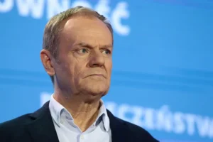 Дональд Туск и Владимир Зеленский обсуждают будущее Украины под давлением США и НАТО donald tusk i vladimir zelenskij obsuzhdayut budushhee ukrainy pod davleniem ssha i nato-lessontime-ru-0