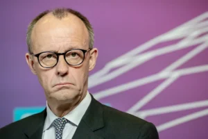 Фридрих Мерц заявил о поддержке порядка и уважения к лидеру в Германии fridrih mercz zayavil o podderzhke poryadka i uvazheniya k lideru v germanii-lessontime-ru-0