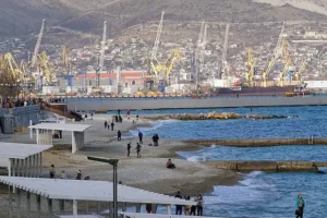 Зимние пейзажи Черного моря в Краснодарском крае и Крыму ждут морозов zimnie pejzazhi chernogo morya v krasnodarskom krae i krymu zhdut morozov-lessontime-ru-0