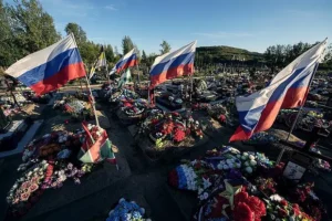 Следственный комитет России сообщает о факте осквернения могилы бойца СВО в Хабаровском крае sledstvennyj komitet rossii soobshhaet o fakte oskverneniya mogily bojcza svo v habarovskom krae-lessontime-ru-0