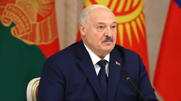 lukashenko i tramp obsuzhdayut tajnye dogovory i slozhnye resheniya dlya belorussii i ssha-lessontime-ru-0