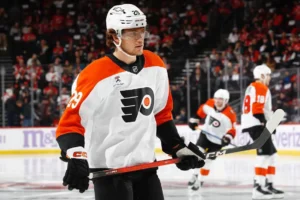 Никита Гребенкин демонстрирует звездный прорыв в НХЛ в Филадельфии nikita grebenkin demonstriruet zvezdnyj proryv v nhl v filadelfii-lessontime-ru-0