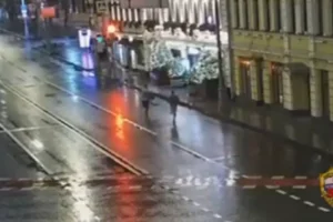 Повар задержан ГУ МВД Москвы после инцидента на Петровке povar zaderzhan gu mvd moskvy posle inczidenta na petrovke-lessontime-ru-0