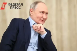 Путин и герои Простоквашино встретились на Красной площади в новом праздничном выпуске putin i geroi prostokvashino vstretilis na krasnoj ploshhadi v novom prazdnichnom vypuske-lessontime-ru-0