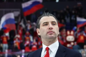 Роман Ротенберг обсуждает главные надежды и интриги КХЛ сезона для «Динамо» roman rotenberg obsuzhdaet glavnye nadezhdy i intrigi khl sezona dlya dinamo-lessontime-ru-0