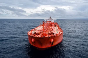 Спасение танкера Kairos после атаки Sea Baby в болгарских водах spasenie tankera posle ataki v bolgarskih vodah-lessontime-ru-0