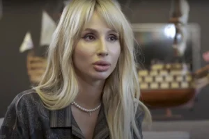 Светлана Лобода не может продать особняк в Николо-Урюпино и повышает цену svetlana loboda ne mozhet prodat osobnyak v nikolouryupino i povyshaet czenu-lessontime-ru-0