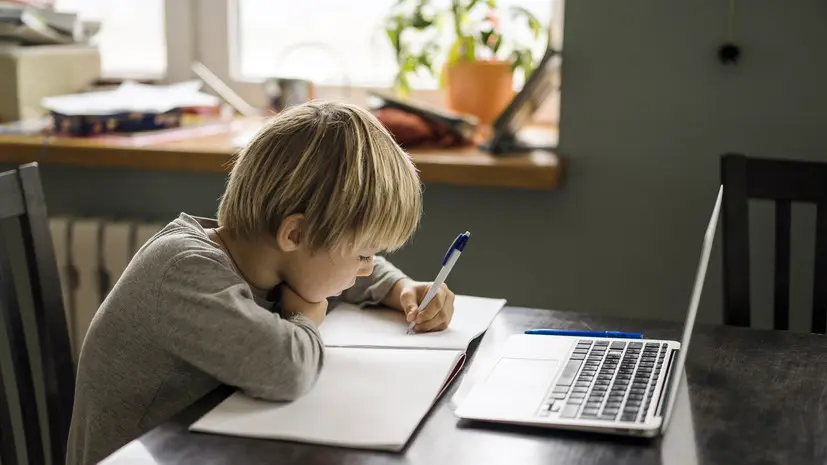 В Кузбассе более 1,4 тысячи школьников перевели на дистант из-за ОРВИ