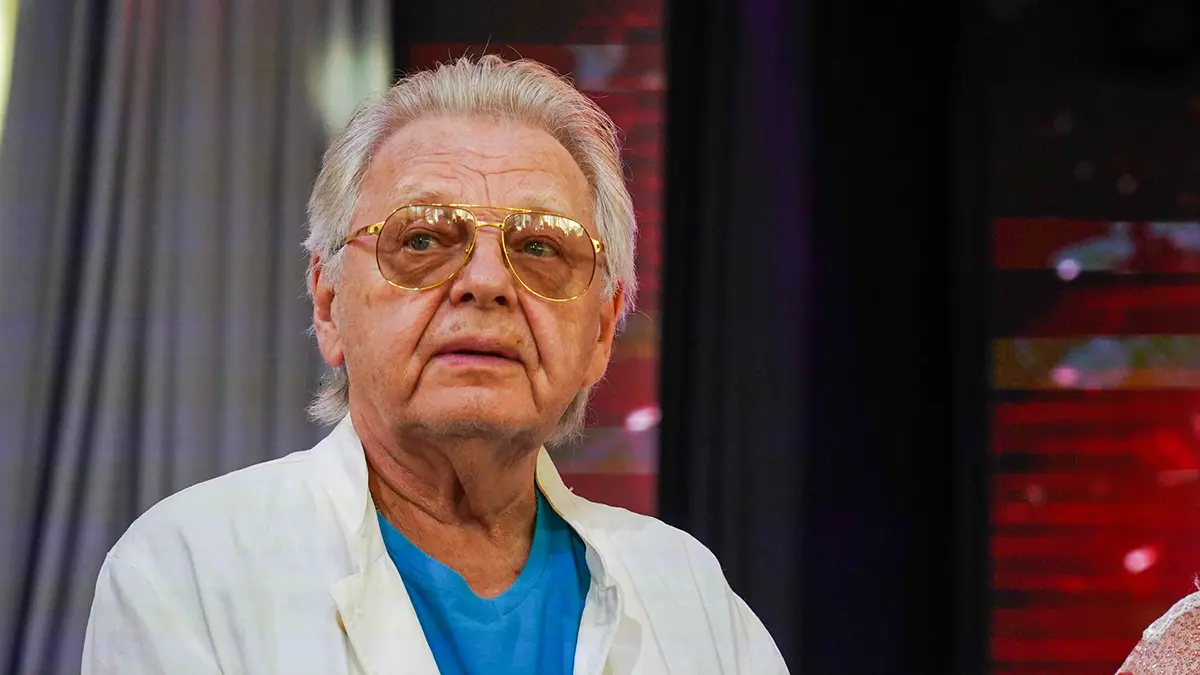 «Сидит где-то под березкой»: Юрий Антонов отказался дать жилье Ларисе Долиной