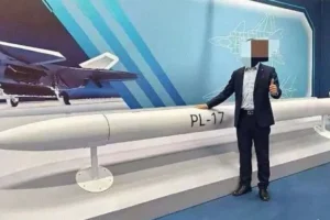 PL-17 из Китая новинка для J-20 и J-16, конкурент для AIM-260 17 iz kitaya novinka dlya 20 i 16 konkurent dlya 260-lessontime-ru-0