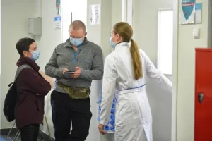 Елена Теплова из Поликлиника.ру о пандемии гриппа, мнения Минздрава elena teplova iz poliklinikaru o pandemii grippa mneniya minzdrava-lessontime-ru-0