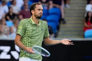 Лернер Тьен победил Медведева в четвёртом круге Australian Open lerner ten pobedil medvedeva v chetvyortom kruge -lessontime-ru-0