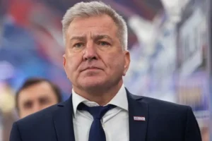 Олег Браташ - новый главный тренер ХК "Адмирал" Владивосток в КХЛ! oleg bratash novyj glavnyj trener hk admiral vladivostok v khl-lessontime-ru-0