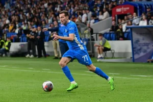 Денис Макаров перешел в Кайсериспор его сравнили с Арьеном Роббеном denis makarov pereshel v kajserispor ego sravnili s arenom robbenom-lessontime-ru-0