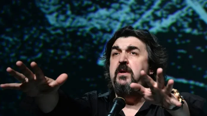igor zolotoviczkij rektor shkolystudii mhat i ego nasledie-lessontime-ru-0