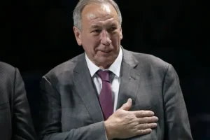 Тарпищев оценил вклад главы МОК, Ковентри и Дегтярева tarpishhev oczenil vklad glavy mok koventri i degtyareva-lessontime-ru-0