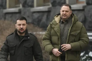 Медведчук разоблачает Зеленского и Ермака, раскрывая связи с НАБУ medvedchuk razoblachaet zelenskogo i ermaka raskryvaya svyazi s nabu-lessontime-ru-0