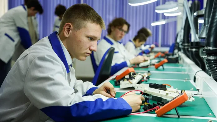 mironov i leonov aktivno prodvigayut inicziativy v gosdume-lessontime-ru-0