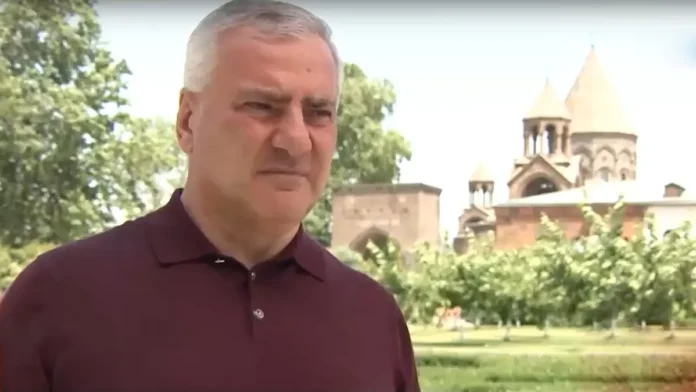 samvel karapetyan pod domashnim arestom peremeny pri pashinyane-lessontime-ru-0