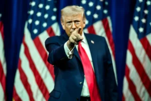 Трамп заявил о беззащитности Дании перед РФ в Гренландии tramp zayavil o bezzashhitnosti danii pered rf v grenlandii-lessontime-ru-0