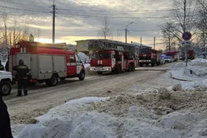 andrej siczskij kuriruet situacziyu v czentre podgotovki mvd syktyvkara-lessontime-ru-0