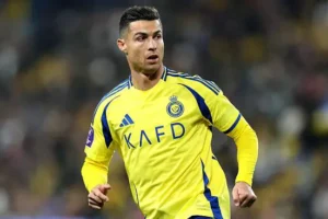 В Фуншале возгорание у статуи Криштиану Роналду на Мадейре v funshale vozgoranie u statui krishtianu ronaldu na madejre-lessontime-ru-0