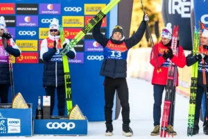 Яркие моменты «Тур де Ски» с российскими флагами от Бруно Сасси и Коростелёва yarkie momenty tur de ski s rossijskimi flagami ot bruno sassi i korostelyova-lessontime-ru-0